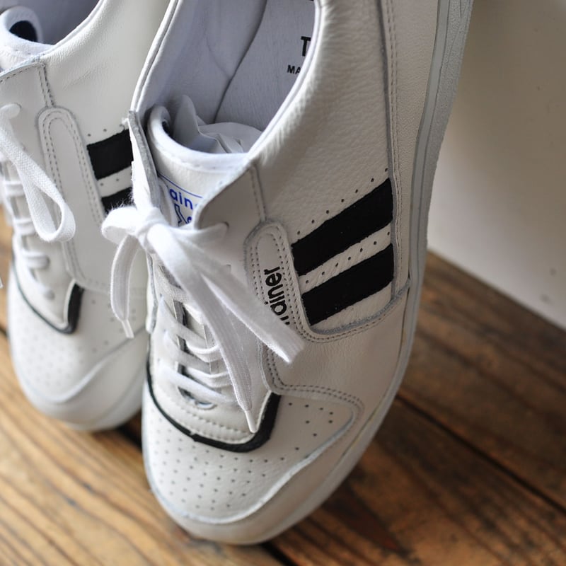 はな 名作 Lands Latte” “Strawberry 8000 ZX adidas January House