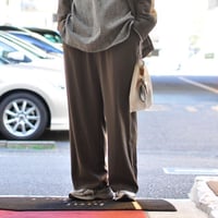 ☆ SS22 / dauerbrenner - BUNDFALTENHOSE PANT (KHAKI)☆