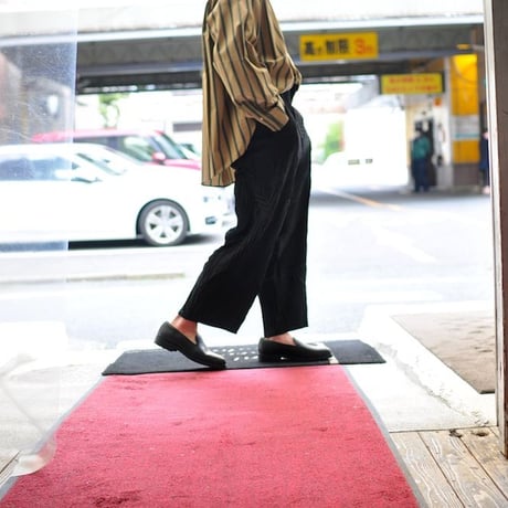 ★ 20SS / tac:tac (タクタク) /  Leaf pleats wide pants (BLACK)  ★