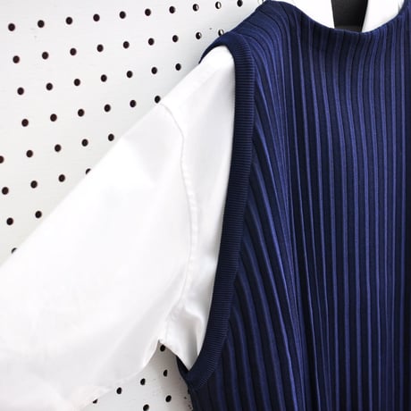 ★ 20SS / tac:tac (タクタク) /  PLEATS KNIT VEST (NAVY)  ★