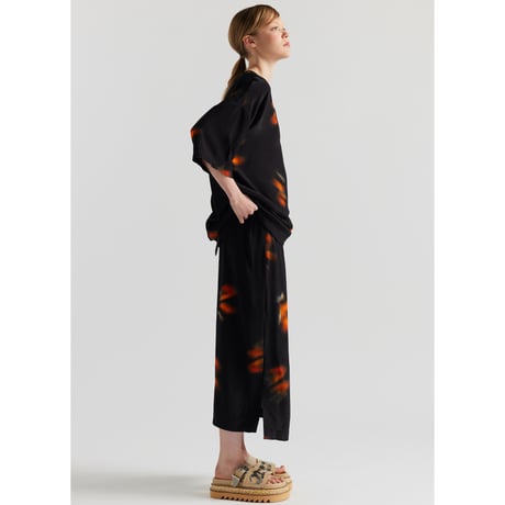 ★ SS26 / KLOKE / Base Top (Black / Orange)  ★