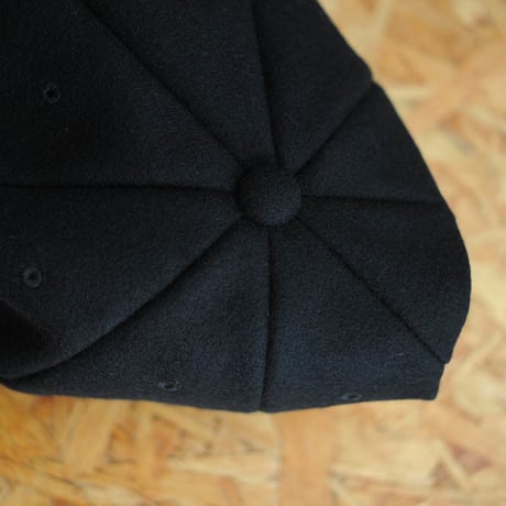 ★ THE FAT HATTER (Mighty Shine) / Beret (Black) ★