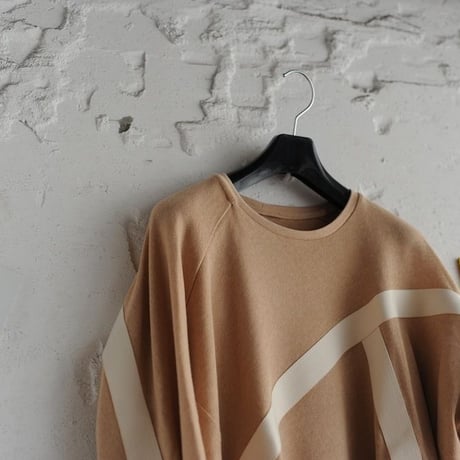 ★ House of the very island's / DECONSTRUCTED T-SHIRT WITH DOLMAN SLEEVES ★