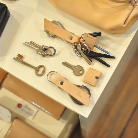 ★  NUME(ヌメ) NUME KEYHOLDER  ★