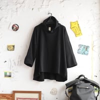 o project / loose fit chunky crew (ecru/gray) |