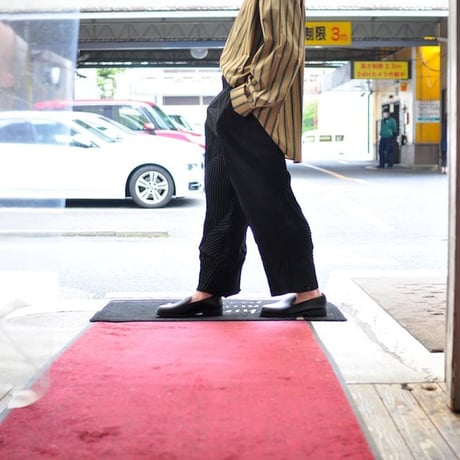 ★ 20SS / tac:tac (タクタク) /  Leaf pleats wide pants (BLACK)  ★