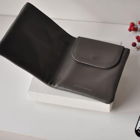 ☆  COSMIC WONDER  /  Light leather bifold wallet (GRAY) ☆