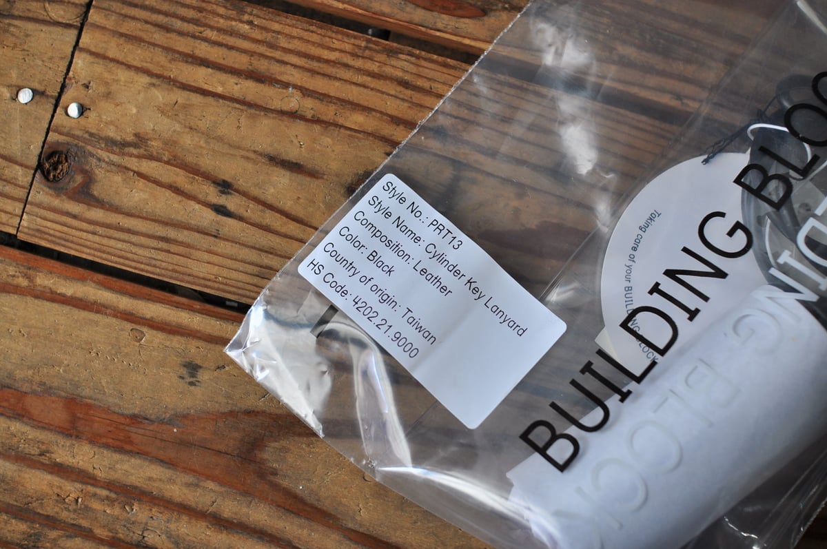 ☆ Building Block / CYLINDER KEY LANYARD (BLACK)