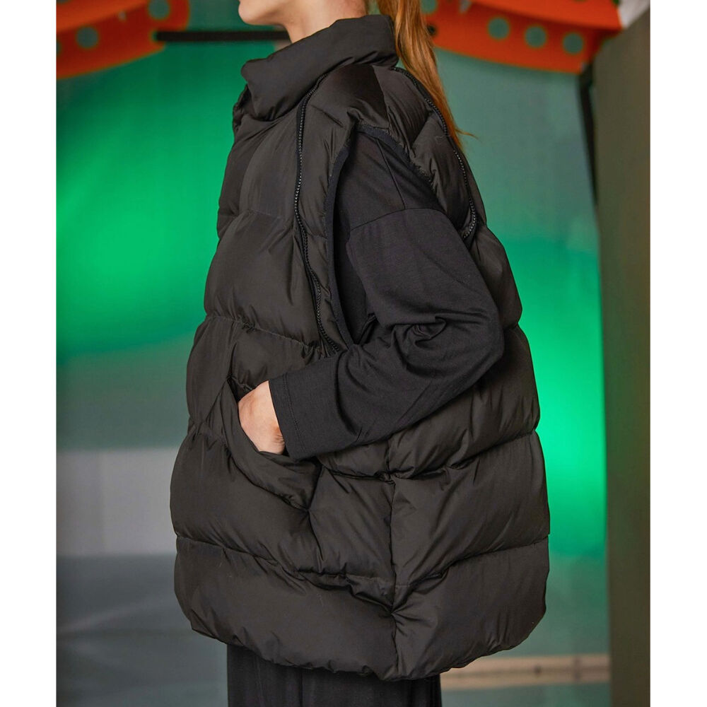 ☆ AW21 NEW ! / HENRIK VIBSKOV - Filo Vest Jack ☆ AW21 NEW ! / HENRIK VIBSKOV - Filo Vest Jack