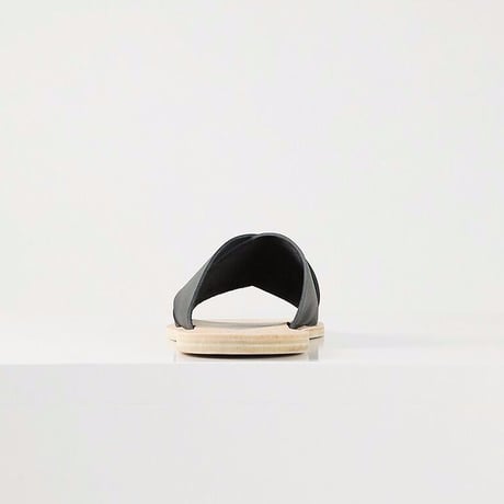 ★ FAUVEL - FLAT CROSS SANDAL (BLACK) ★