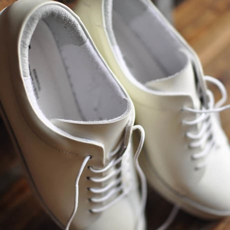 ☆ MAISON EUREKA (メゾンエウレカ) / LEATHER TRAINER SHOES ☆