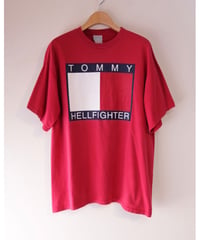 【古着】SONTEEZ TOMMY HELLFIGHTER TULTEX Tee Red Size XL