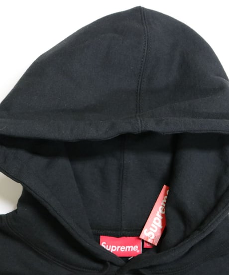 SUPREME  シュプリーム　プルパーカー　黒　ブラック　Lサイズ