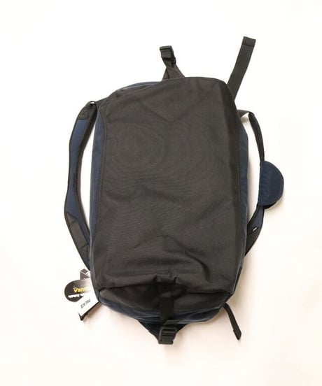 PALACESKATEBOARDS CLIPPER BAG NAVY