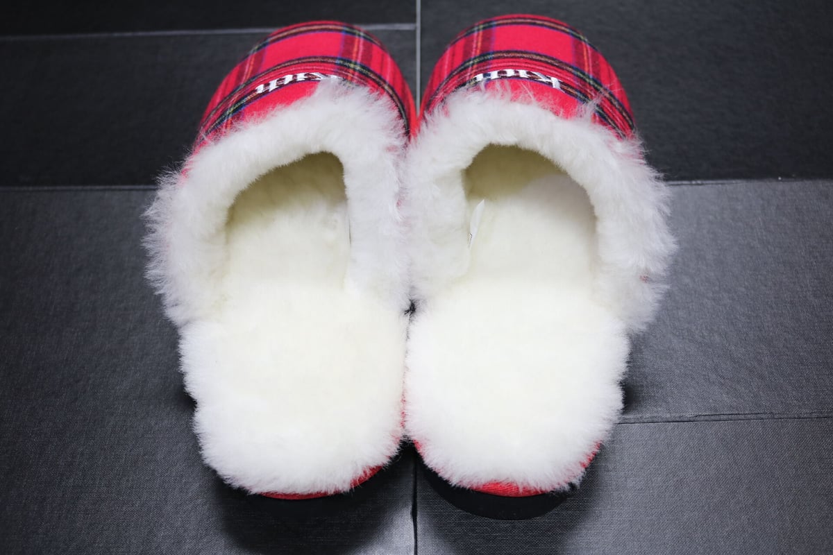KITH FLANNEL SHERPA SLIPPER Red Multi Size 43 ( KITH FLANNEL SHERPA SLIPPER Red Multi Size 43 (