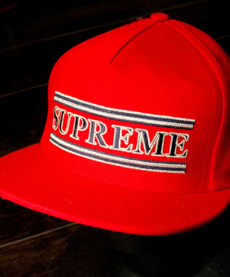 Supreme cap (レッド）