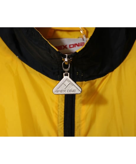 【古着】APEX ONE IOWA HAWKEYES NYLON JACKET Yellow/Black/White Size S