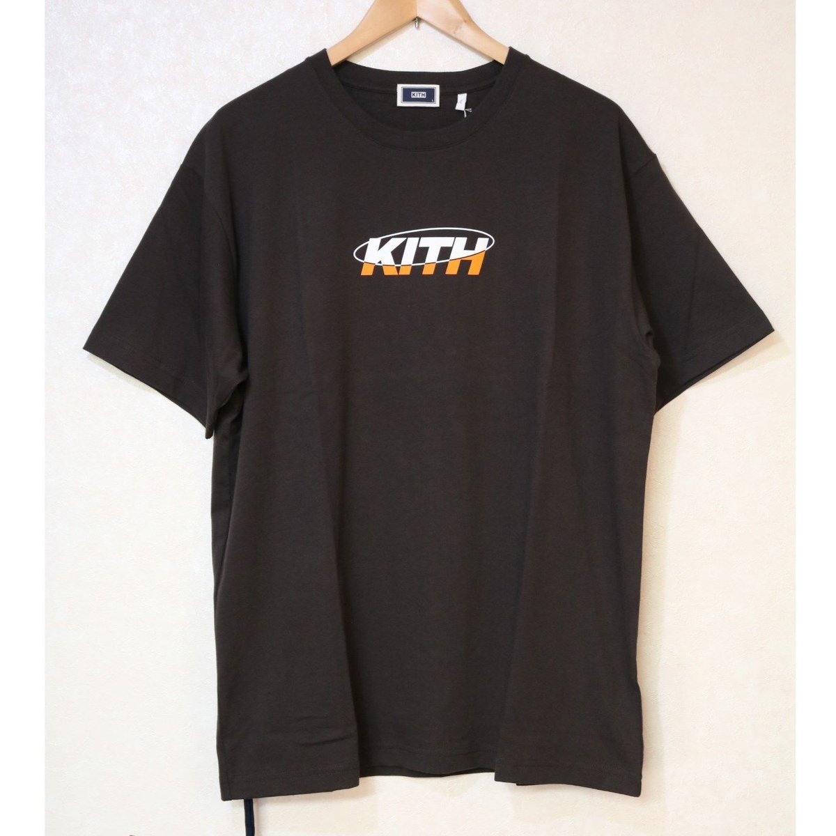 KITH ORBIT TEE ESPRESSO XL | NEO TRIBE