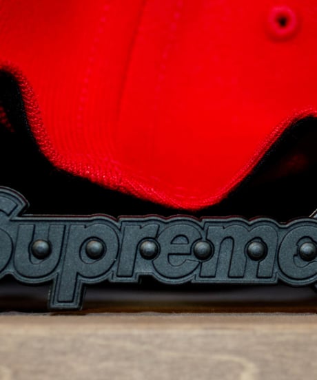 Supreme cap (レッド）