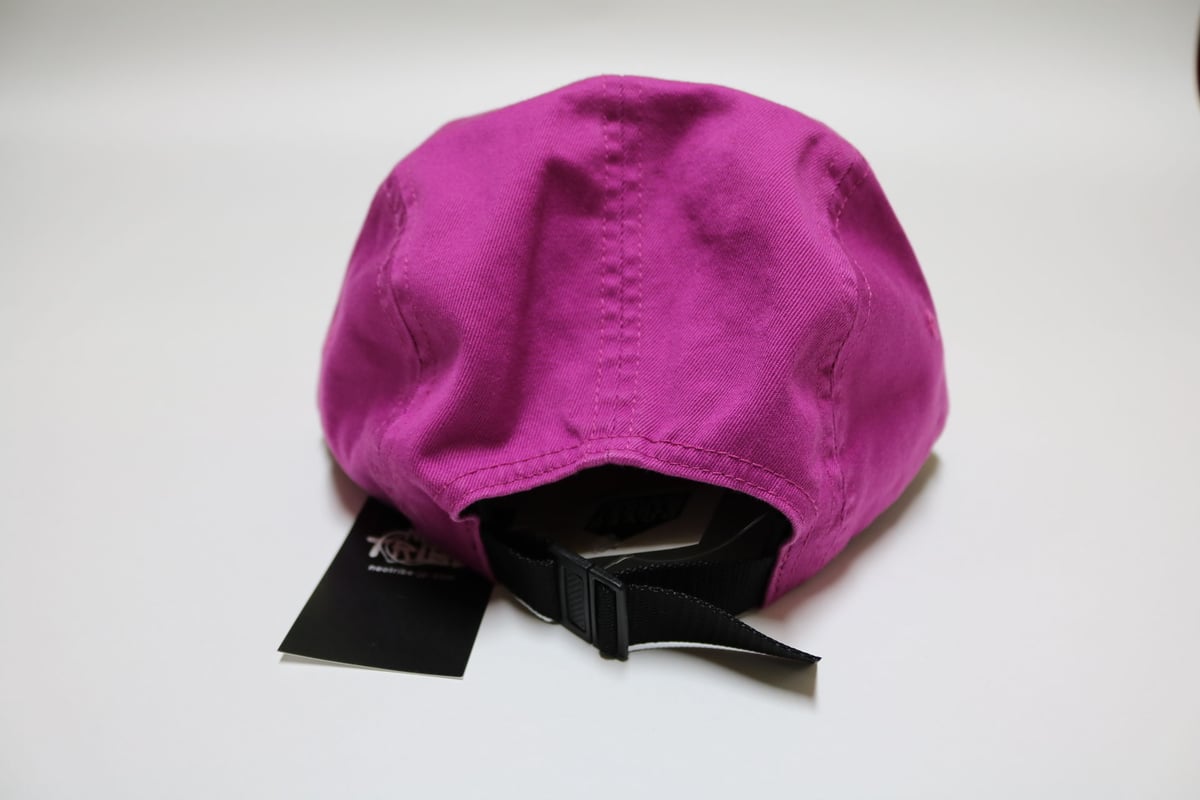 SUPREME 18AW Snap Button Pocket Camp Cap Magent