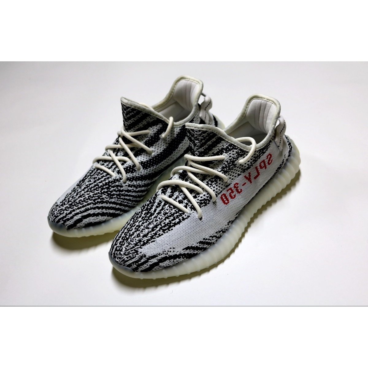 adidas Originals yeezy boost 350 V2 ZEBRA DESIG