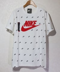 NIKE TEE SCRIPT AOP WHITE Size L