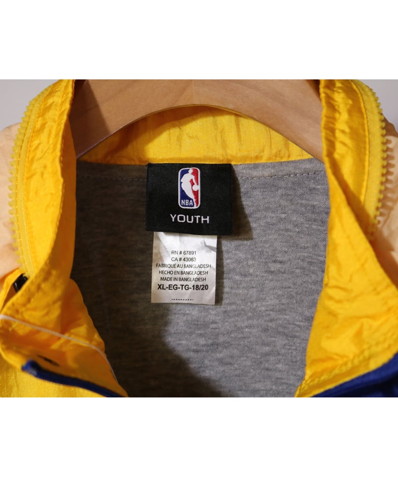 古着】NBA GOLDEN STATE WARRIORS NYLON PULLOVER Na 古着】NBA GOLDEN STATE WARRIORS NYLON PULLOVER Na