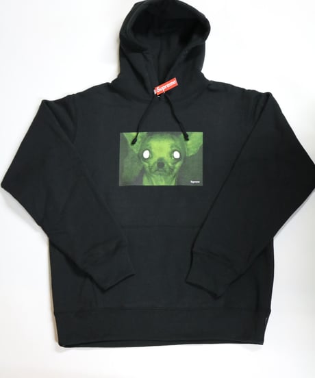 SUPREME  シュプリーム　プルパーカー　黒　ブラック　Lサイズ