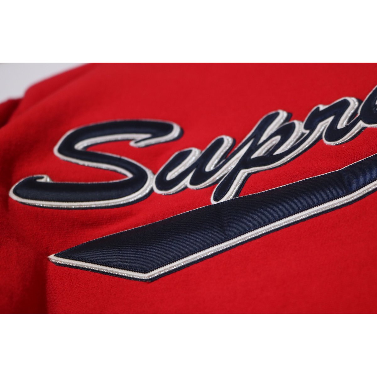 Supreme トレーナー（レッド） | NEO TRIBE