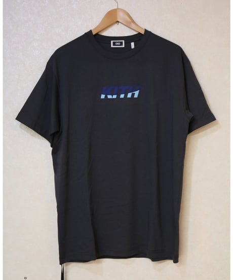 KITH ORBIT TEE SHARK
