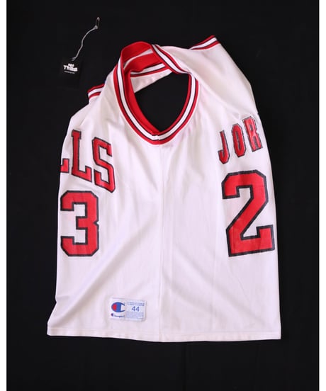 【古着】CHAMPION NBA BULLS Michael Jordan 23 Jersey Top White/Red Size 44 (M)