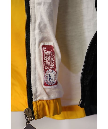 【古着】APEX ONE IOWA HAWKEYES NYLON JACKET Yellow/Black/White Size S