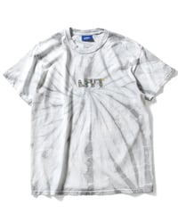 LFYT × FRITILLDEA エルエフワイティー × フリティルディア …AND KINDNESS TO ALL TIE DYED TEE 半袖T シルバー Size XXL