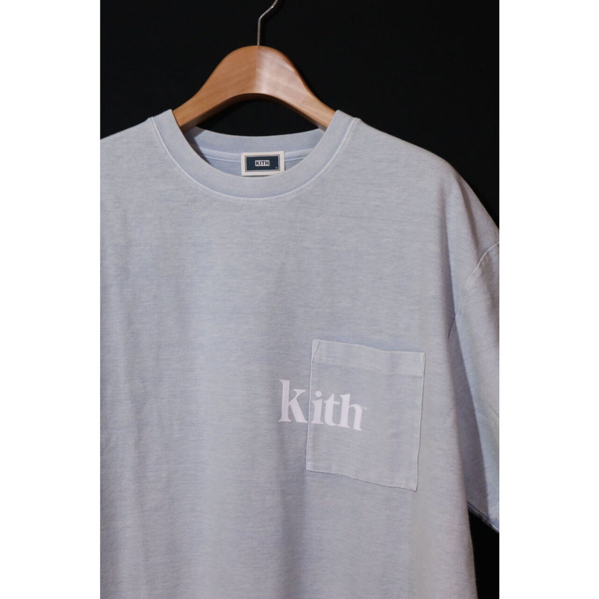 Kith serif quinn pocket tee cheap