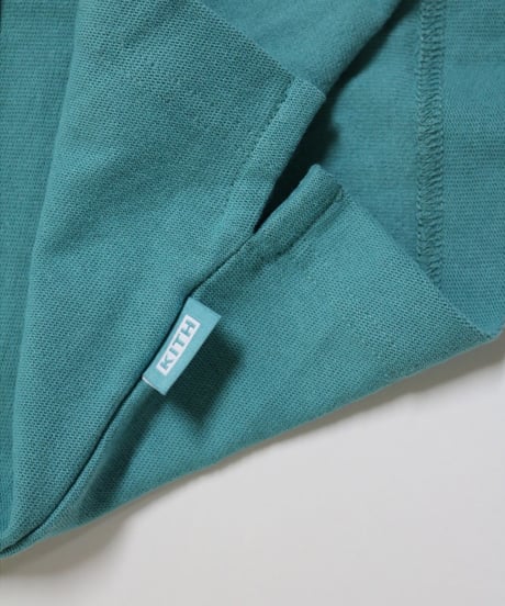 KITH X COCA-COLA QUINN L/S TEE AQUA L