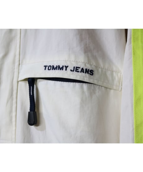 【古着】TOMMY JEANS NYLON PULLOVER ANORAK JACKET White Size XXL