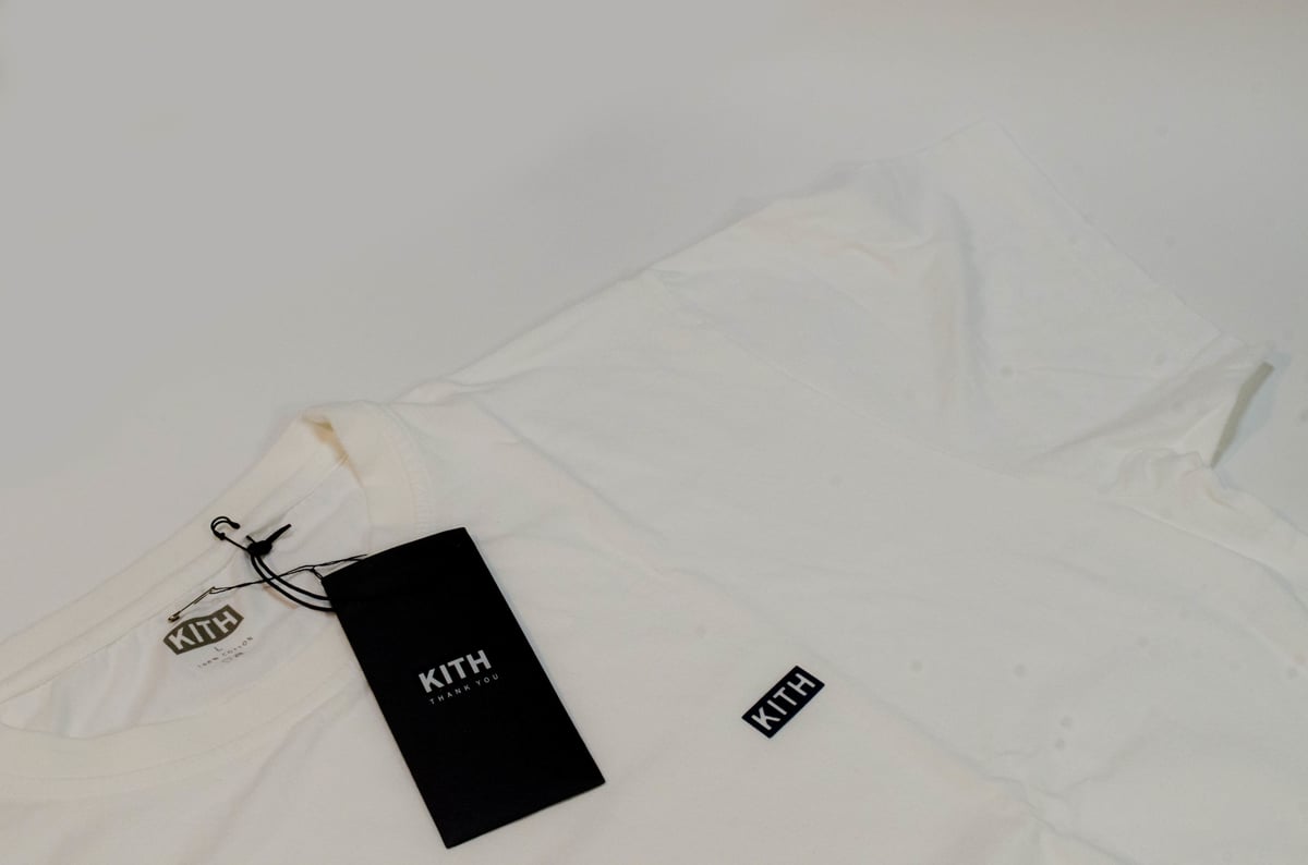 KITH MINI CHEST BOX LOGO TEE WHITE <L> | NEO TRIBE