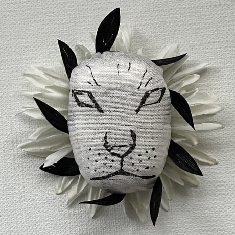 ホワイトライオン