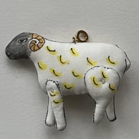 野生のお友達　ヒツジ