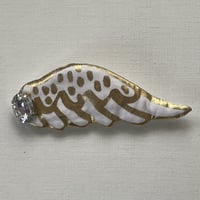 箔ブローチ ツバサホワイト