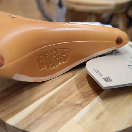 BROOKS B17 UTMOST NATURAL