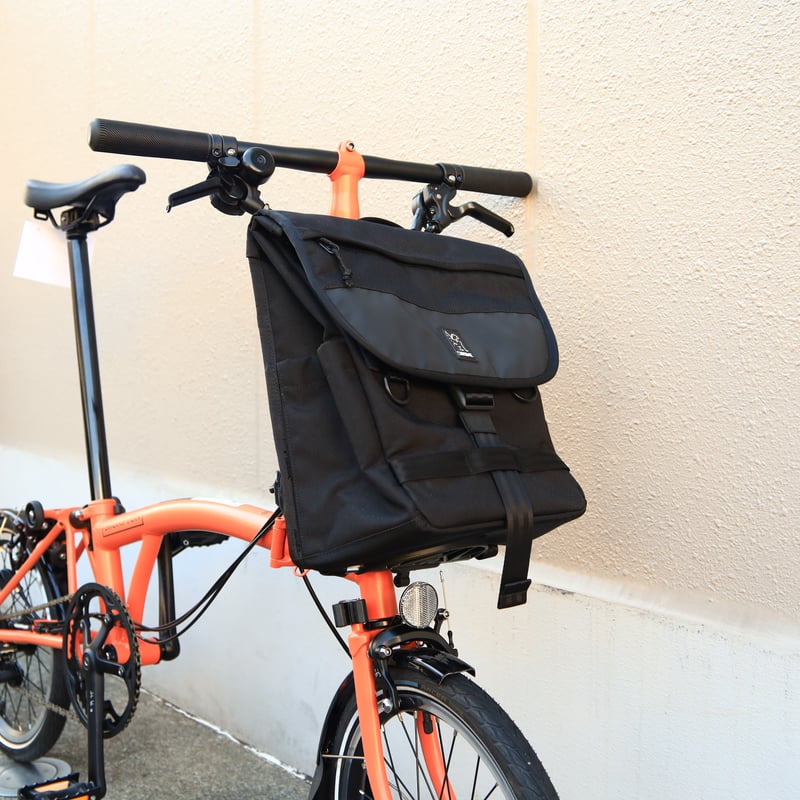 CHROME VERSATILE BACKPACK | WADACYCLE online store CHROME VERSATILE BACKPACK | WADACYCLE online store
