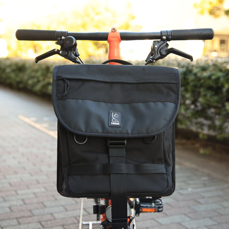 CHROME VERSATILE BACKPACK | WADACYCLE online store CHROME VERSATILE BACKPACK | WADACYCLE online store
