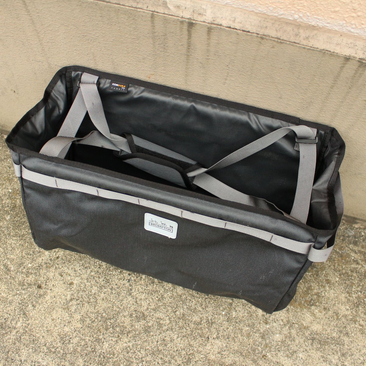 BROMPTON Basket Bag 23L [Dark Grey] | WADACYCL