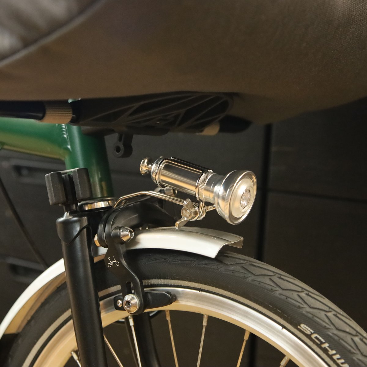 【希少】ブロンプトン　ライト BROMPTONにピッタリなレトロライトが入荷しました : LORO CYCLE