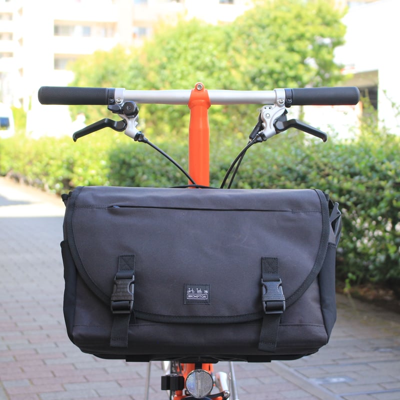 BROMPTON Messenger Bag 13L [Black] | WADACYCLE