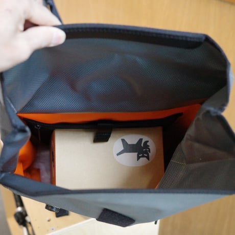 BROMPTON Borough Waterproof Backpack M + Frame Graphite
