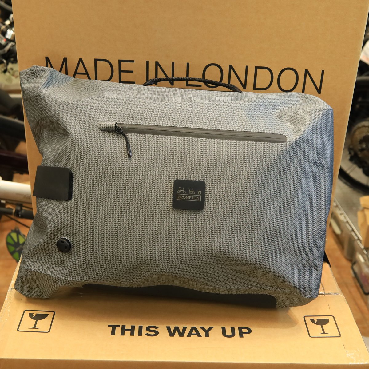 BROMPTON Borough Waterproof Backpack M + Frame