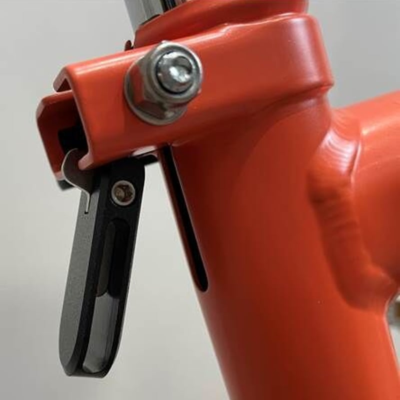 BROMPTON アルミニウム ヒンジクランプ & リアフレームクリップセット CYCLETECH-IKD : BROMPTON Aluminium Hinge Clamp and Rear Frame Clip Set