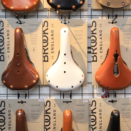 BROOKS B17 WHITE